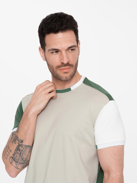 Ombre Clothing Camiseta