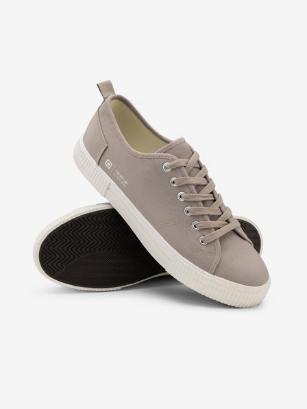 Ombre Clothing Classic Sneakers